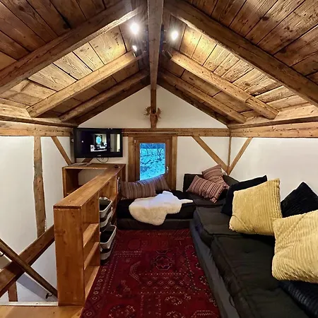 Holiday home Gorgeous Mini-chalet