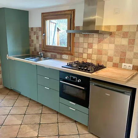 Gorgeous Mini-chalet Дом отдыха